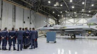 Военното разузнаване и контраразузнаването ще обяснят казуса с F-16 в парламента